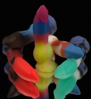 Брелок в виде фаллоса 