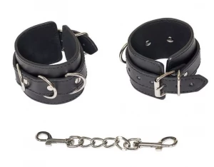 Черные наручники Liberate
